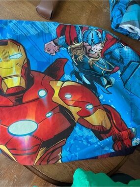 Marvel Blue Red Yellow Superheroes Bedding Sheet - Iron Man & Thor